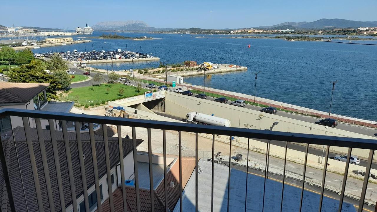 Via Genova Apartment Olbia Esterno foto