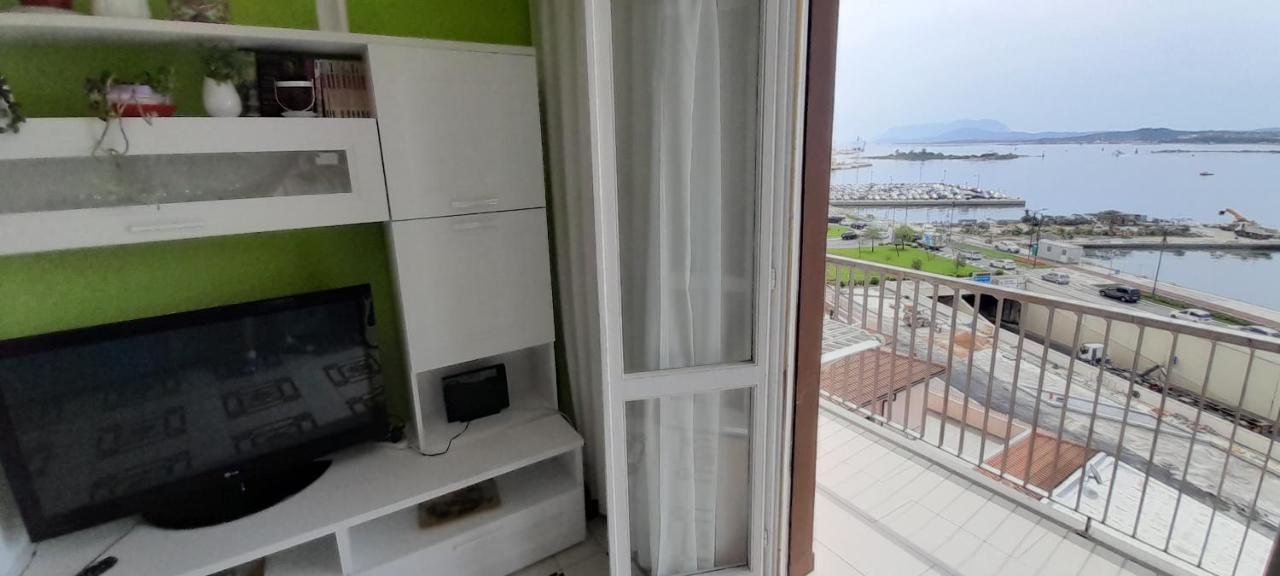 Via Genova Apartment Olbia Esterno foto