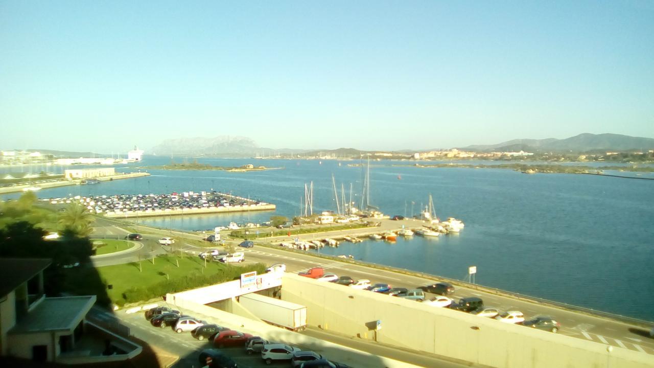 Via Genova Apartment Olbia Esterno foto