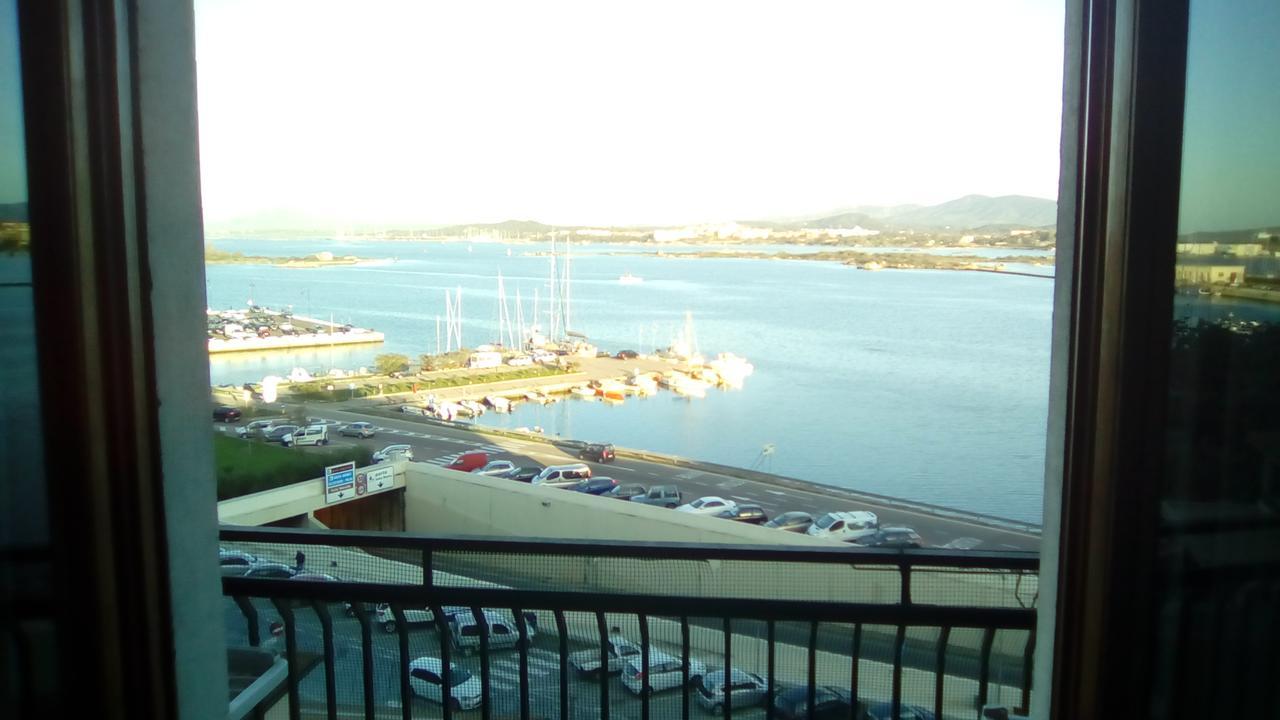 Via Genova Apartment Olbia Esterno foto